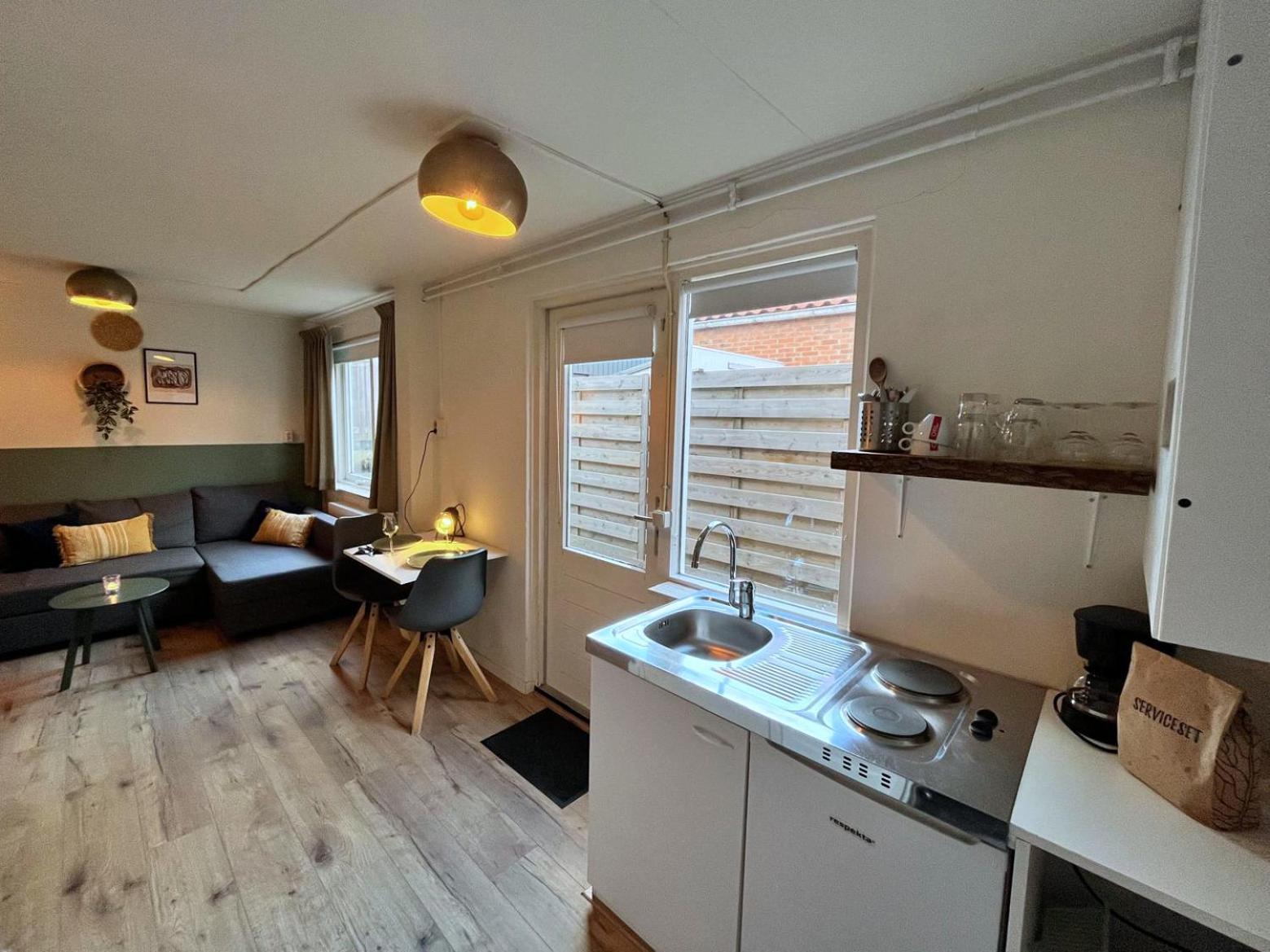 Volledig Gerenoveerd-studio Aan Het Apartment Zoutelande
