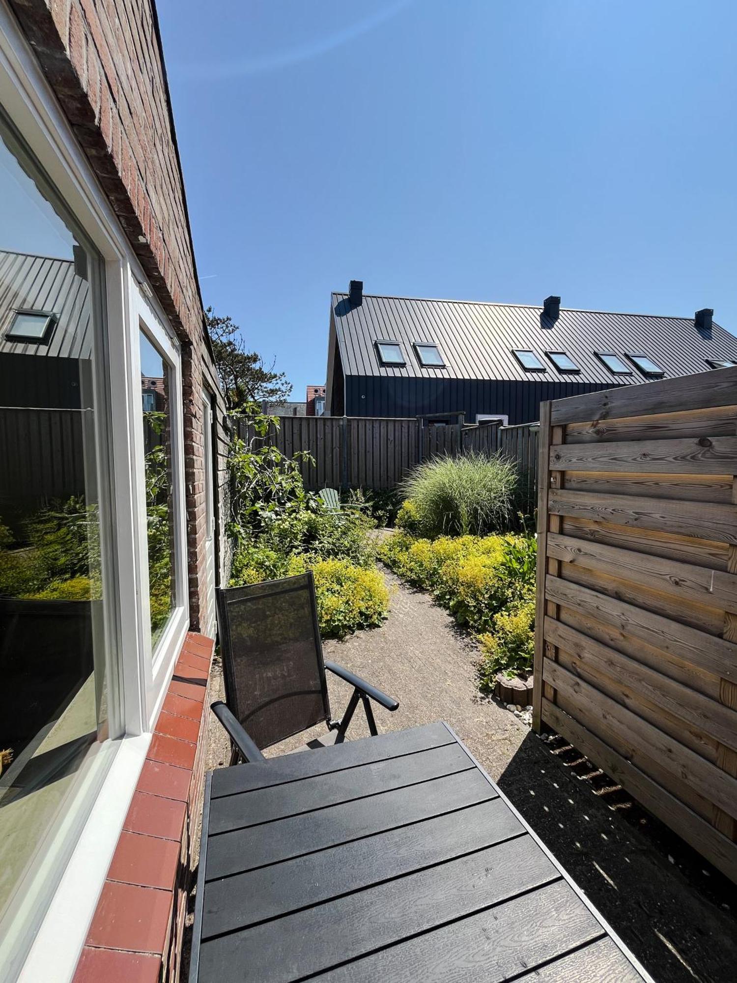 Volledig Gerenoveerd-studio Aan Het *